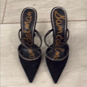 Sam Edelman Black Heels with Pointed Toe and Slingback Design